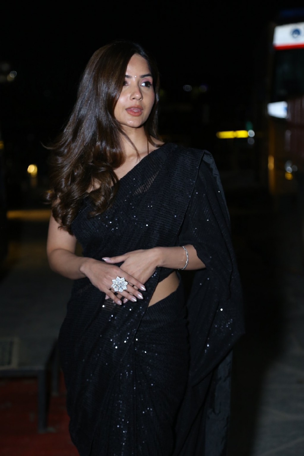 Actress Kashmira Pardeshi Gallery